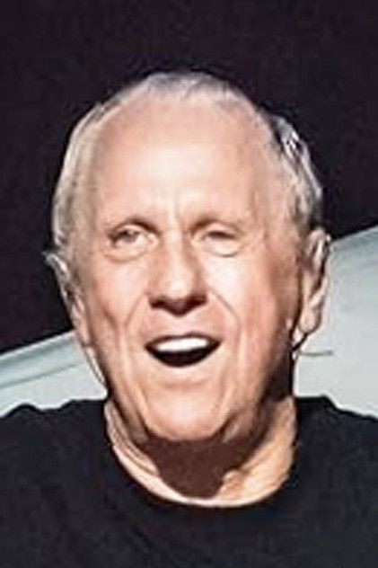 Dennis Elliott