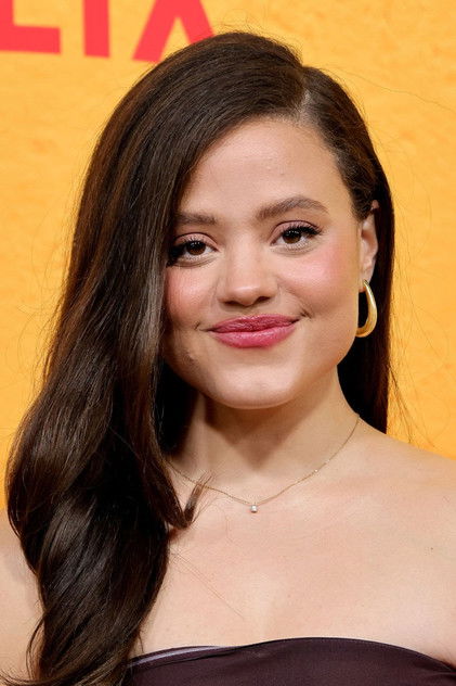 Sarah Jeffery