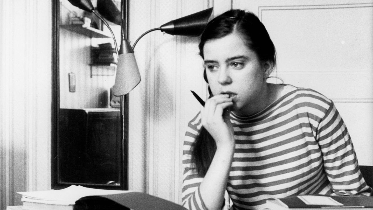 The Hunger Years: In a Land of Plenty