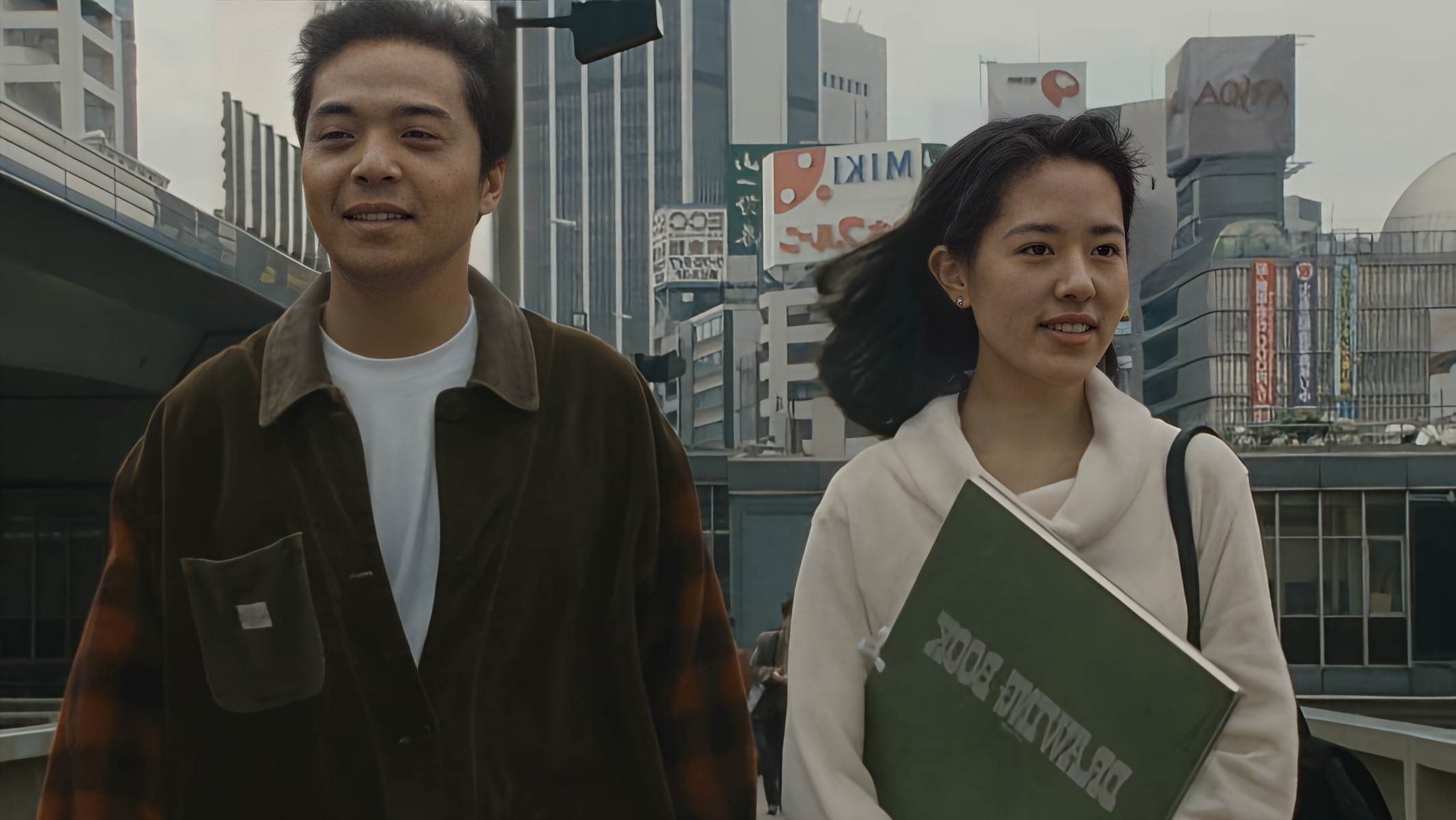 痴汉日记2：不停抚摸臀部的男人