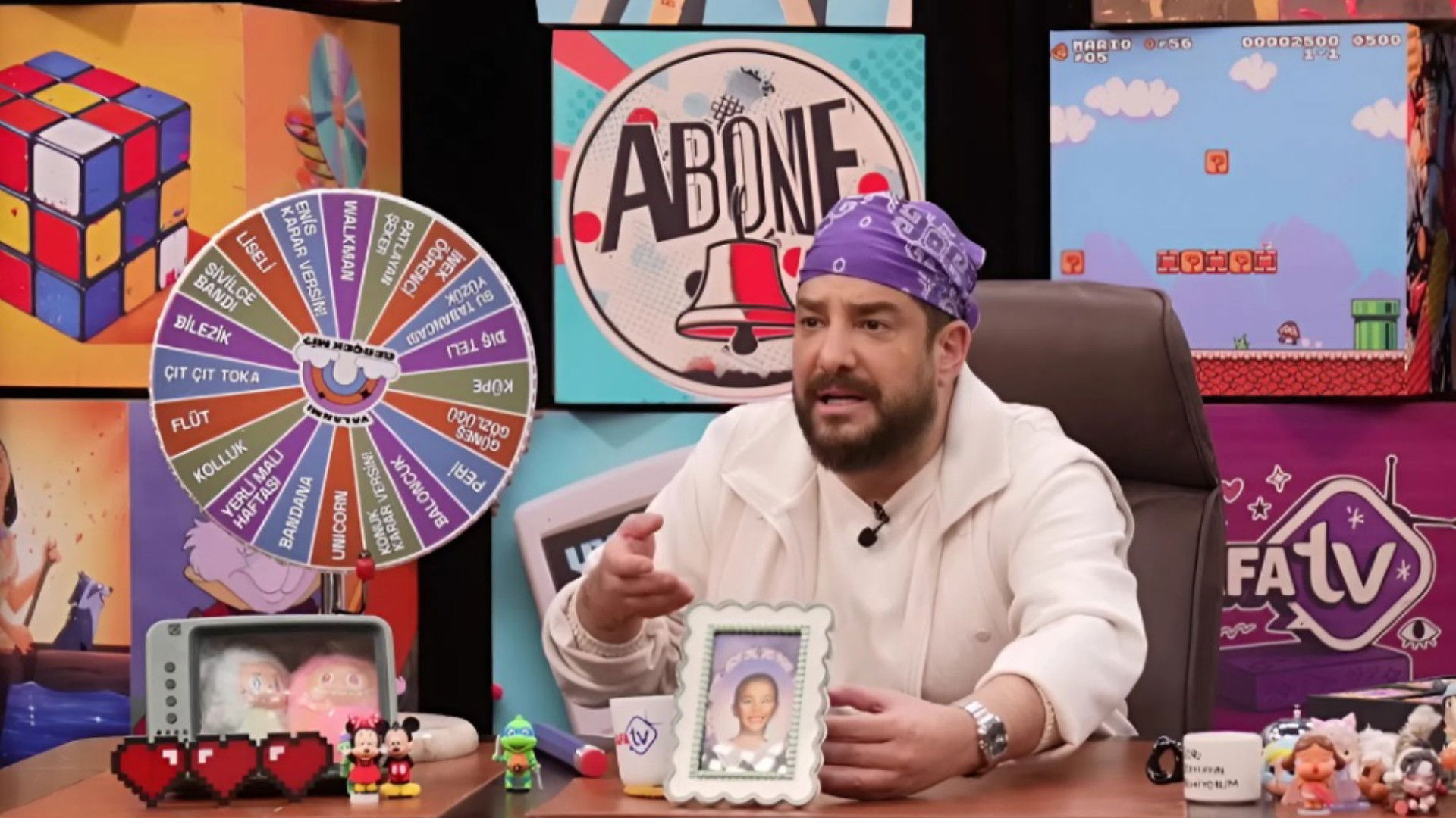 Enis Arıkan İle Boş Ders