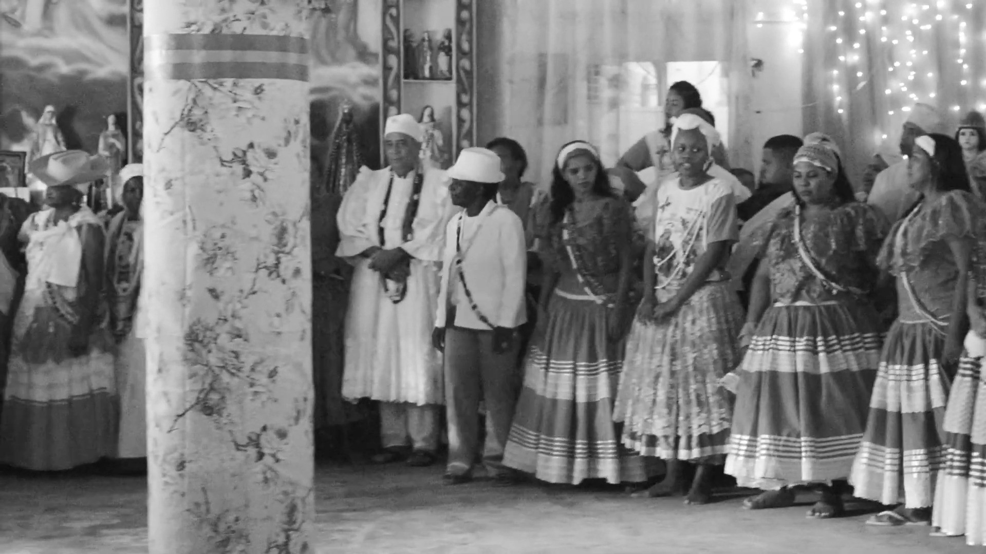 crystallizes; resonates