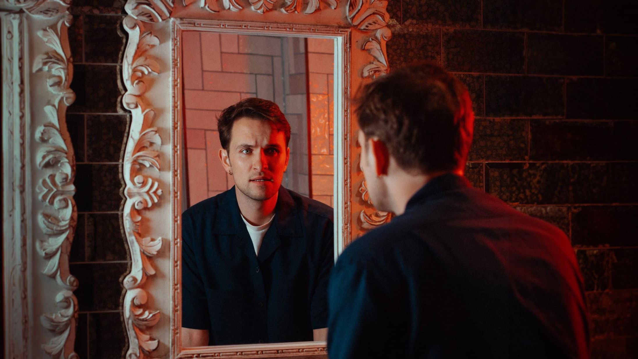 Vittorio Angelone: Who Do You Think You Are? I Am!