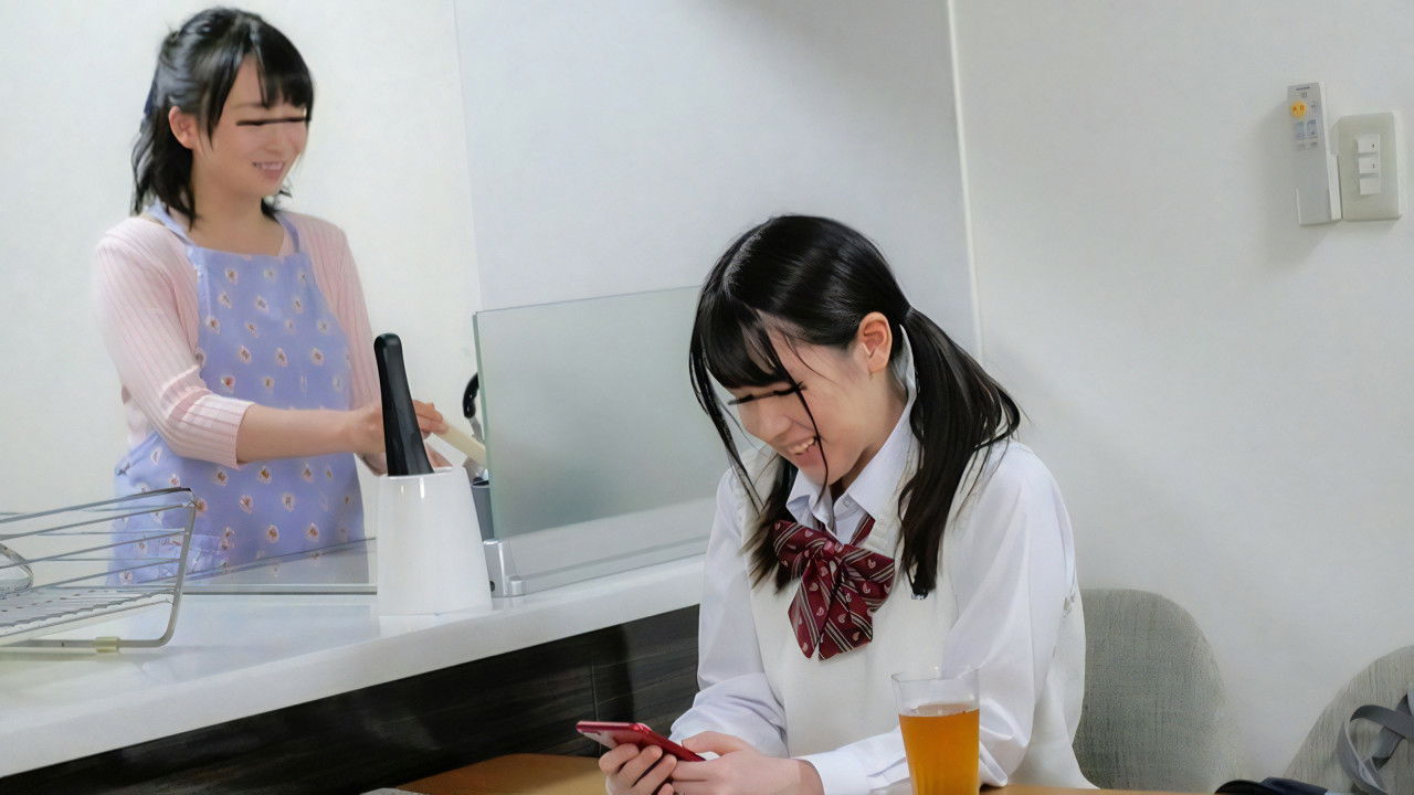 A Daughter Who Gets Fucked In Front Of A Glass! A Mother Who Can’t Help And Commits Herself!