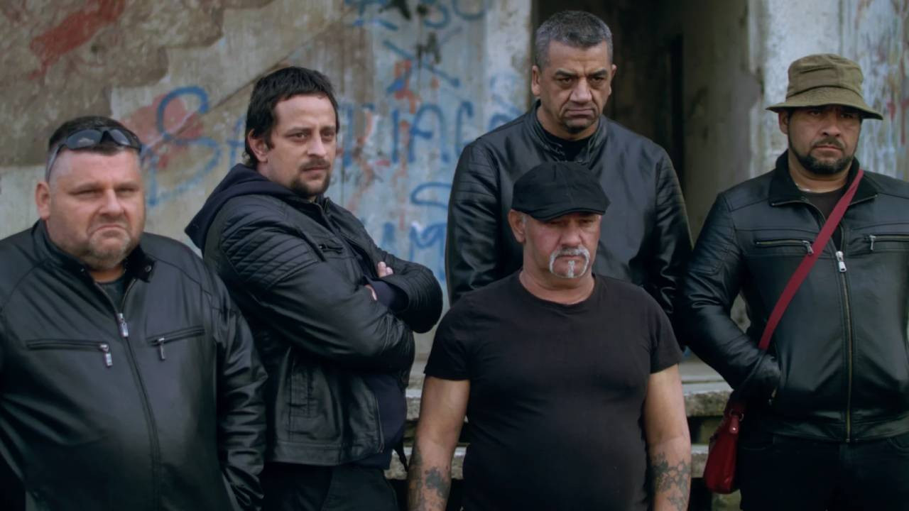 Bastards: Vhere´s Majer?