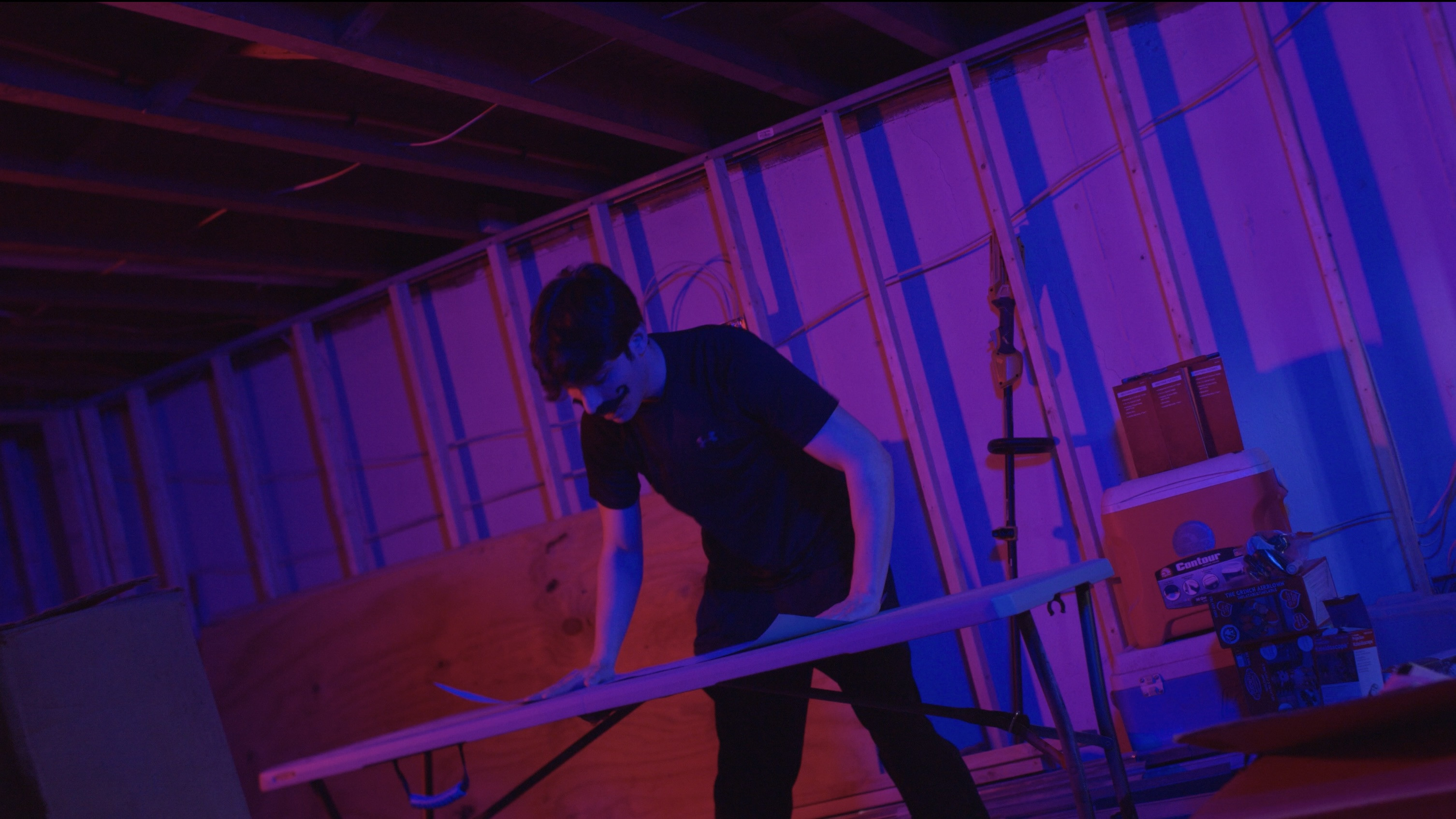 Breaking & Egg-tering