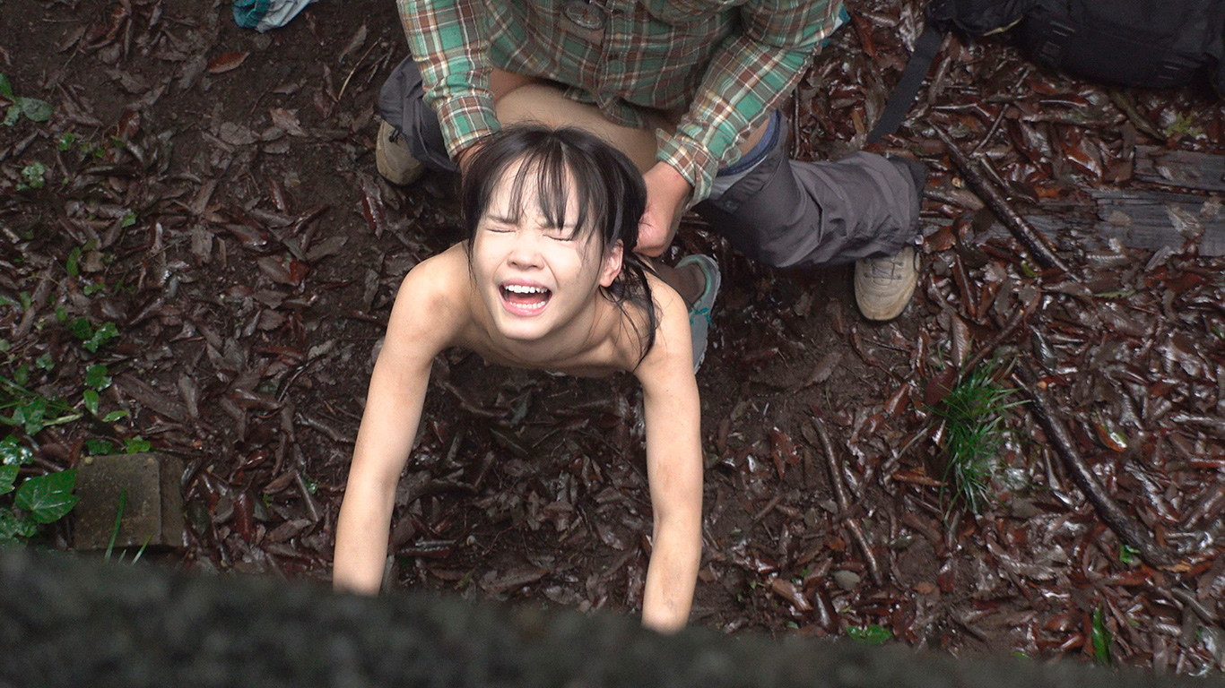 DDK-207 Finding A Naked Girl In The Forest And Not Being Able To Suppress Her Sexual Desire Strong Against A Disappearing Girl ○ Sex / Seeding Press Lara Kudo