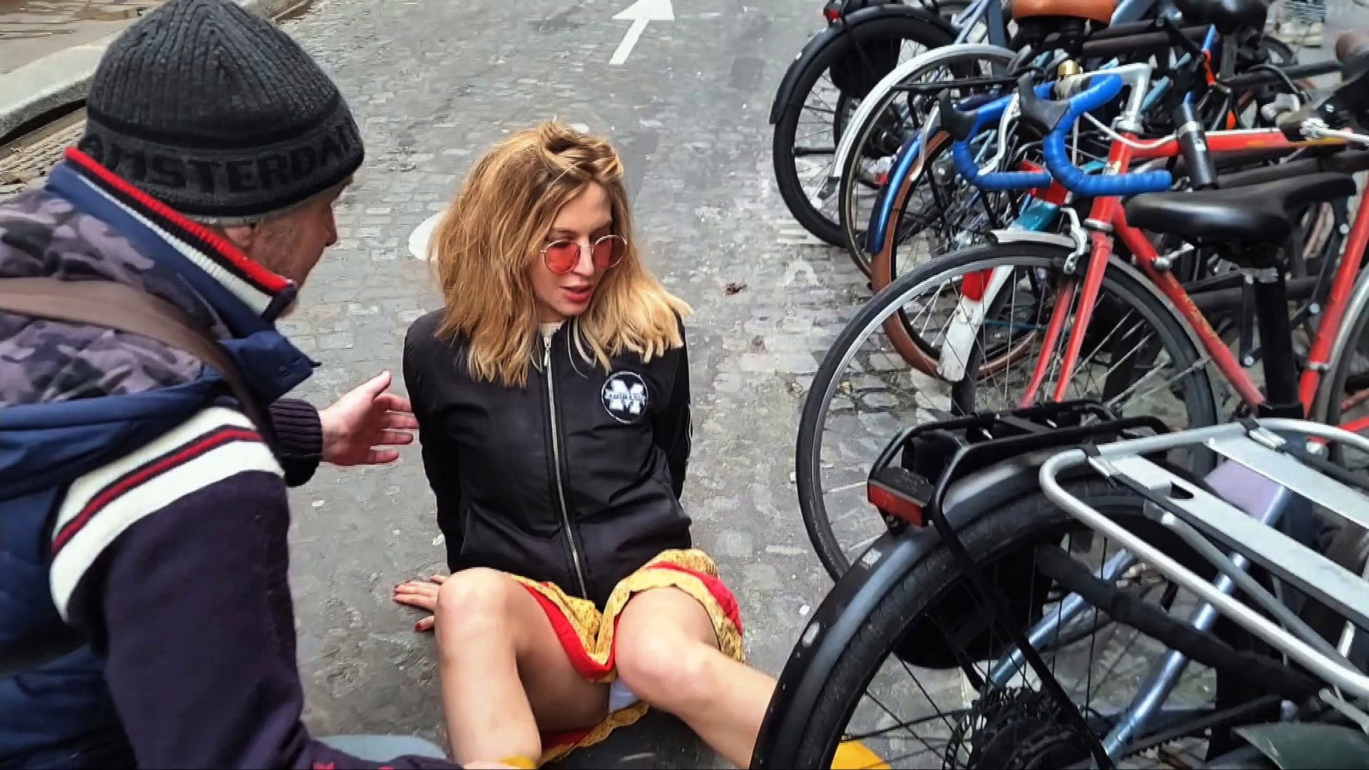 Roy Stuart's Glimpse 31