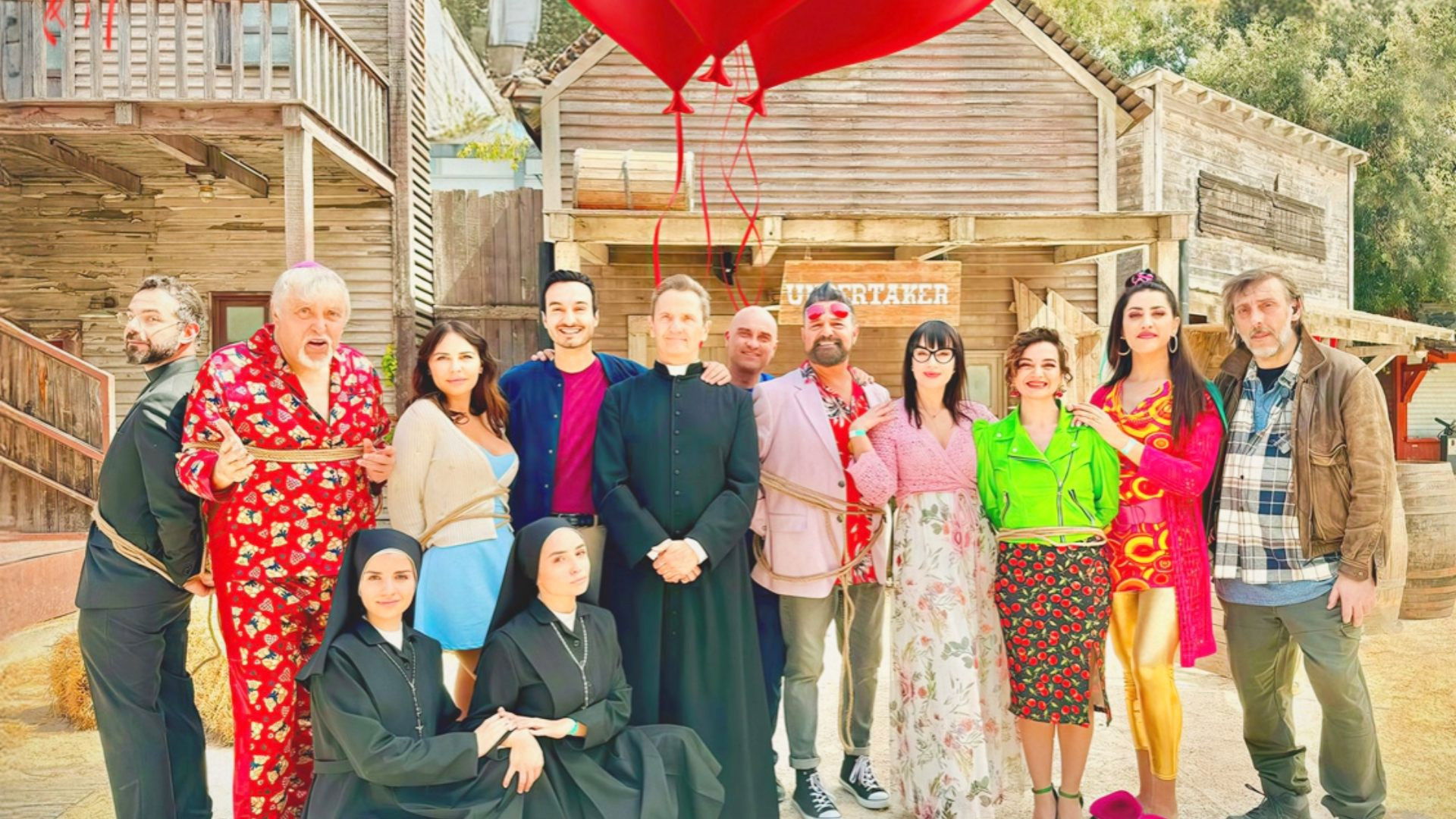 Din Don 8: Viaggio di Nozze a Cinecittà World