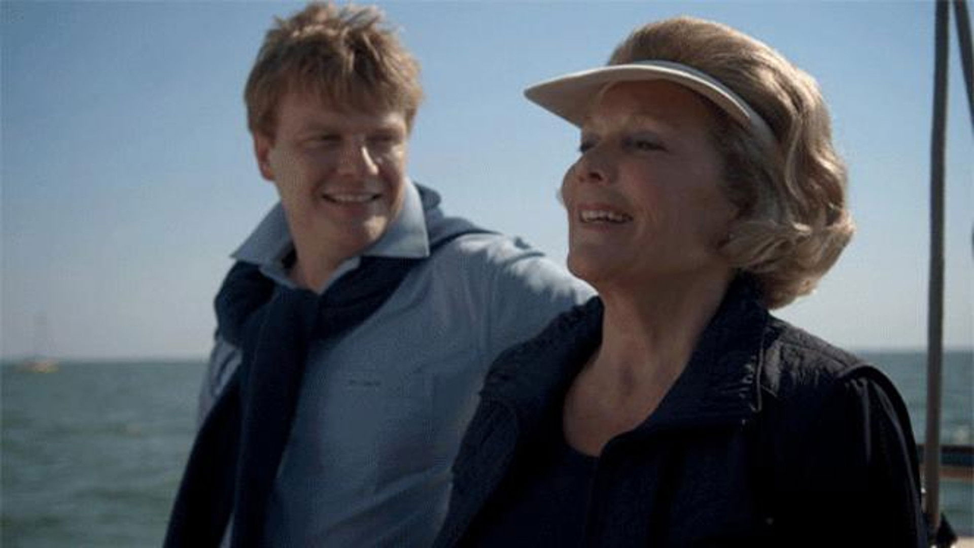 Beatrix, Orange under fire