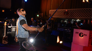 Usher (Live Lounge Special)