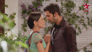 Arnav Receives Khushi's Note