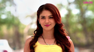 Rajni Helps The Police