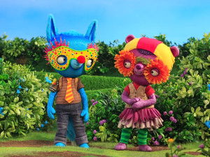 Fig Blends In! / Twirling Top