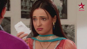Khushi Tears Up  the DNA Report