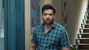 Gautam Worries For Dhara