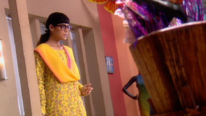 Jassi's Family Celebrates Raj's Birthday