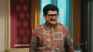 Tiwari Keeps Watch Outside The Guest’s Room