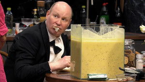 An aquarium with béarnaise!