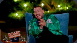 The Globe has legs now!