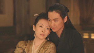 The Emperor is acting crazy？