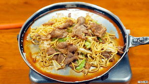 Tonchan and Keichan of Gero City, Gifu Prefecture