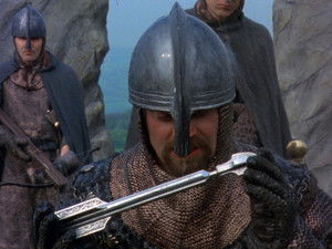 Robin Hood and the Sorcerer (1)