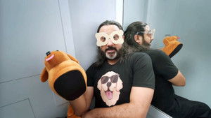 Support Dog and Sinking Hearts