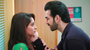 Rohit Proposes to Sonakshi