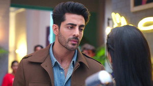 Taara Humiliates Yuvraaj's Gesture