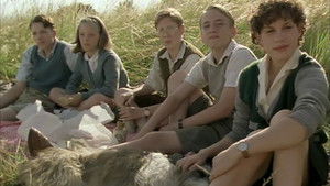 Five Have a Mystery to Solve