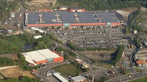 Tropical Nightless City, 24-Hour Supermarket