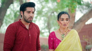 Suman Reprimands Dhara