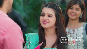 Gajendra Insults Shriniwas and Lakshmi