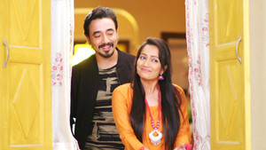 Jiggy Flirts With Sonu!