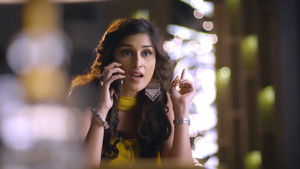 Jinni Threatens Amrit