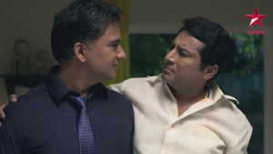 Hari Tries to Calm Rishi