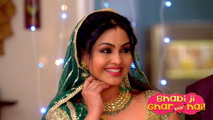 Modern Colony Residents Celebrate Anita's Return