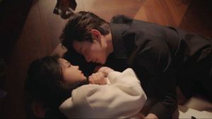 I'm under your control, Min Jingshu