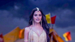 Purvi Awakens As Naagin