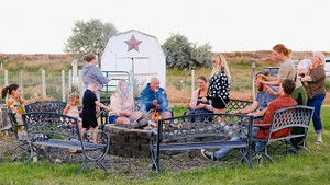 He Heals the Brokenhearted