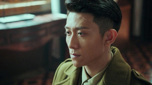 Shen Fang Hands Over Qin's Account Book