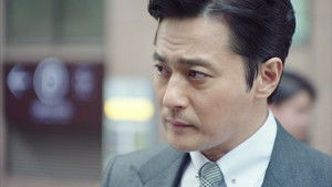 Is a sheath truly unnecessary for a knife called justice?