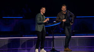 Doppelganger Night: Guest Host Joel McHale, Carnie Wilson, Maggie Lawson, Cheryl Hines, Adrienne Bailon-Houghton