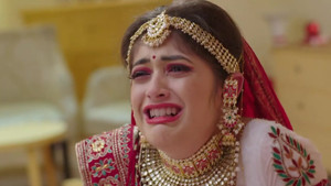 Natasha Arrives at Paakhi and Naksh's Wedding