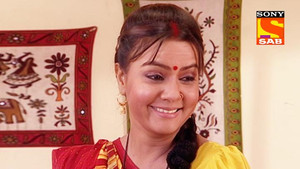 Bhagyalaxmi Leaves Lapataganj