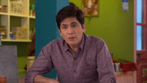 Vibhuti Maintains Distance From Anita