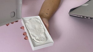 I paid for a smartphone but received a lump of clay