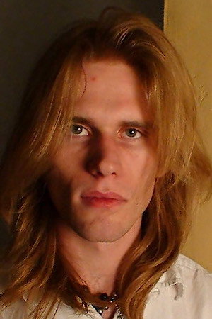 Aden Worth