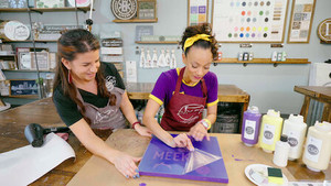 Meekah Builds a Meekah Sign